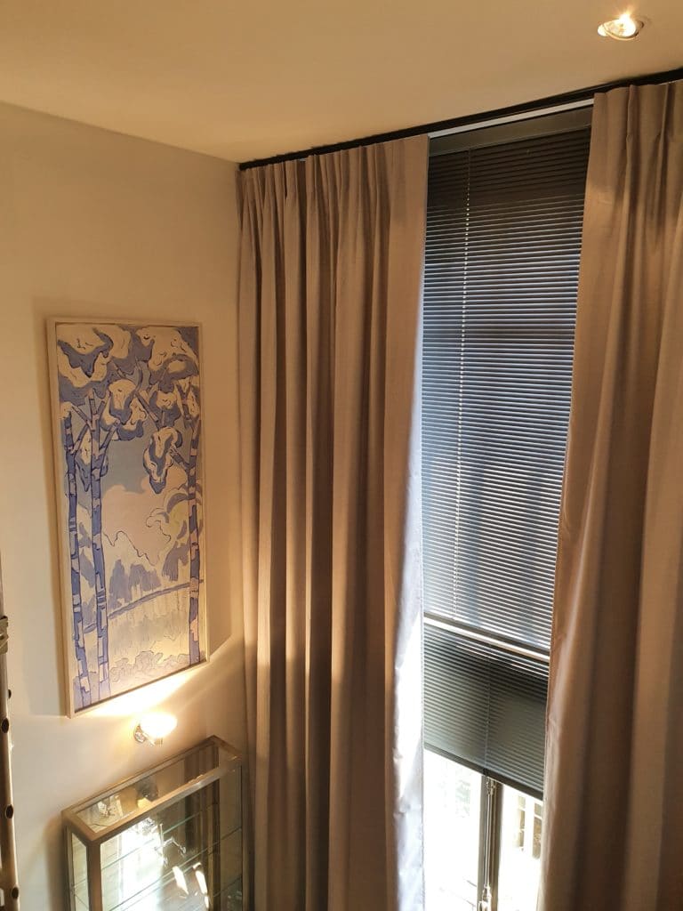 Etoféa La confection de rideaux sur mesure d'un projet Paris 16ème